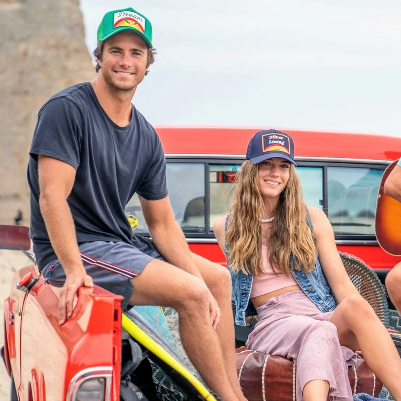 Trucker Hats: The Vintage Fashion Comeback You Need to Know!