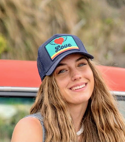 Love Wings Trucker - Navy